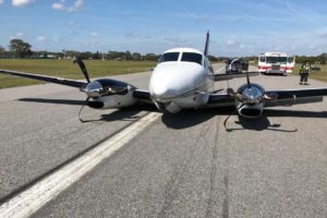 Beechcraft B90 King Air made belly landing