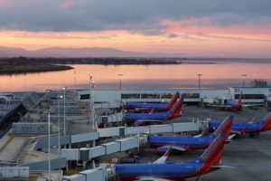 airport Oakland